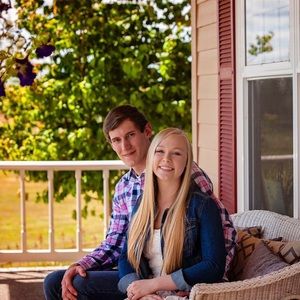 Meet your Posher, Laci